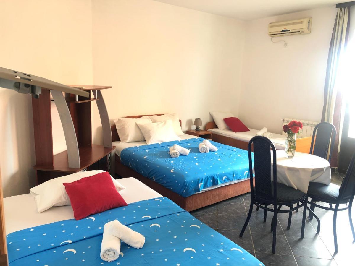 Apartments Radosevic 울친 외부 사진